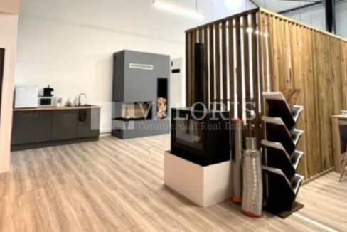 472696425_69_008496_4