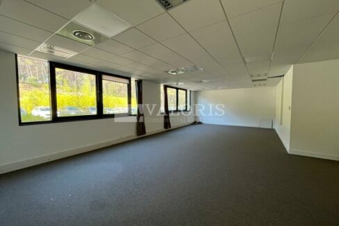 612831481_13_000157_2