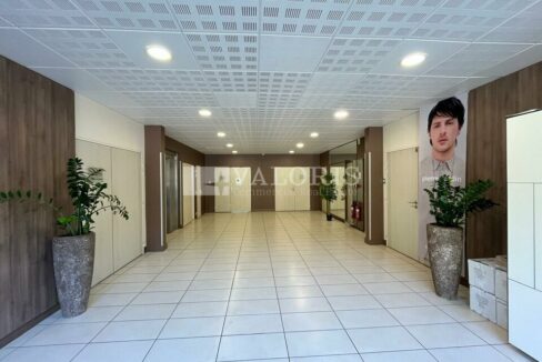 612834088_13_000157_4