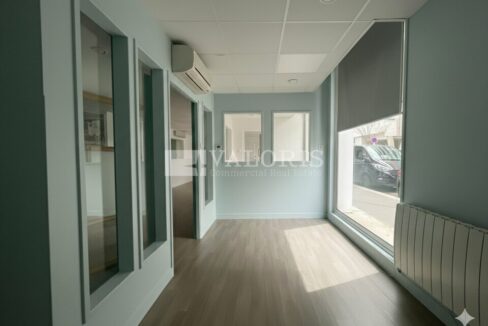 890069918_69_009253_5