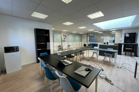 128625091_13_000245_6