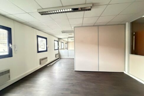 359756386_69_007486_5