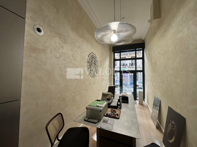 Commerce de 49m&sup2; à la location