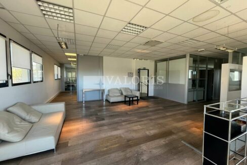 066639391_13_000289_6