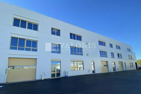 118388505_69_005732_5