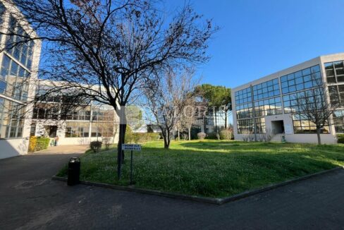 162379223_13_000284_3