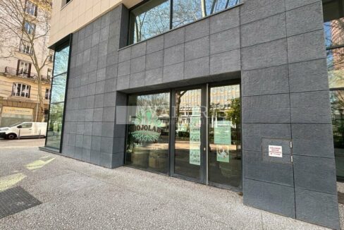 233146108_69_009731_2