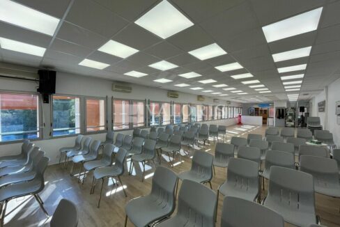 528670990_13_000285_3