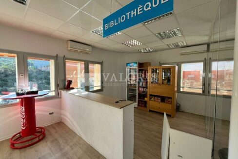 528680566_13_000285_9