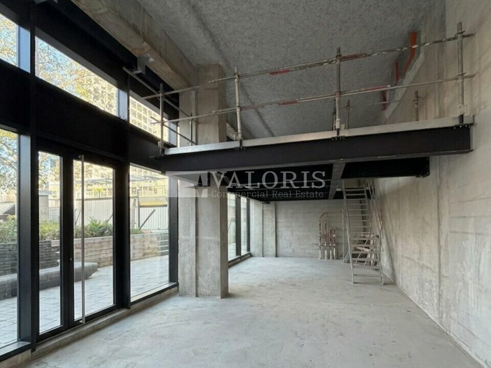 654760250_69_009298_7