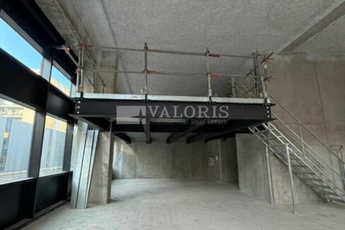 693868039_69_009296_1