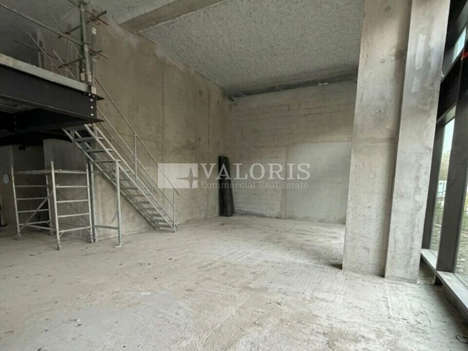 693869660_69_009296_2