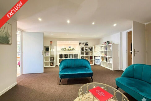 739938015_69_009711_6