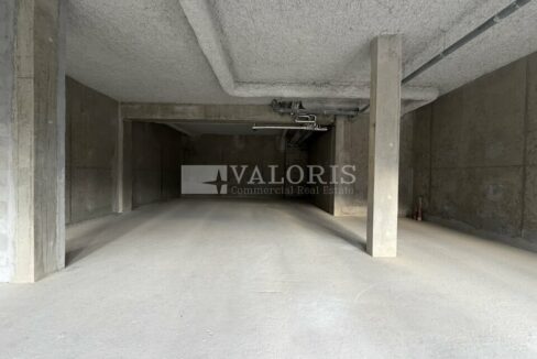 761566698_69_009755_5