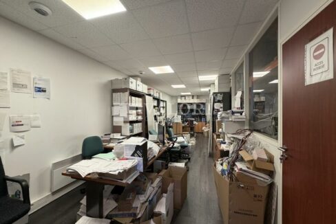 763479727_69_009721_5