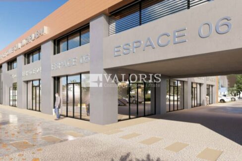 905697262_13_000161_2