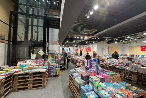 958937819_69_009695_3