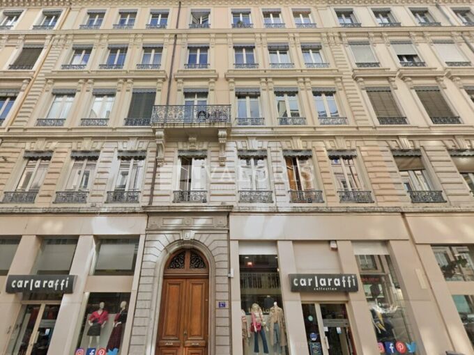 Bureau de 43m&sup2; à la location