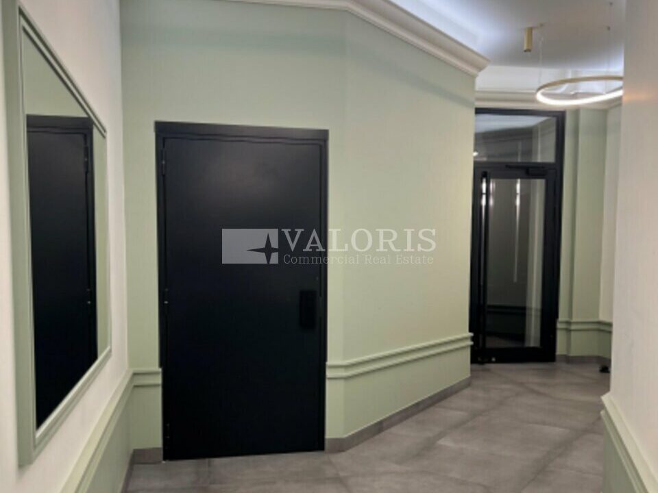 033303159_69_009620_5