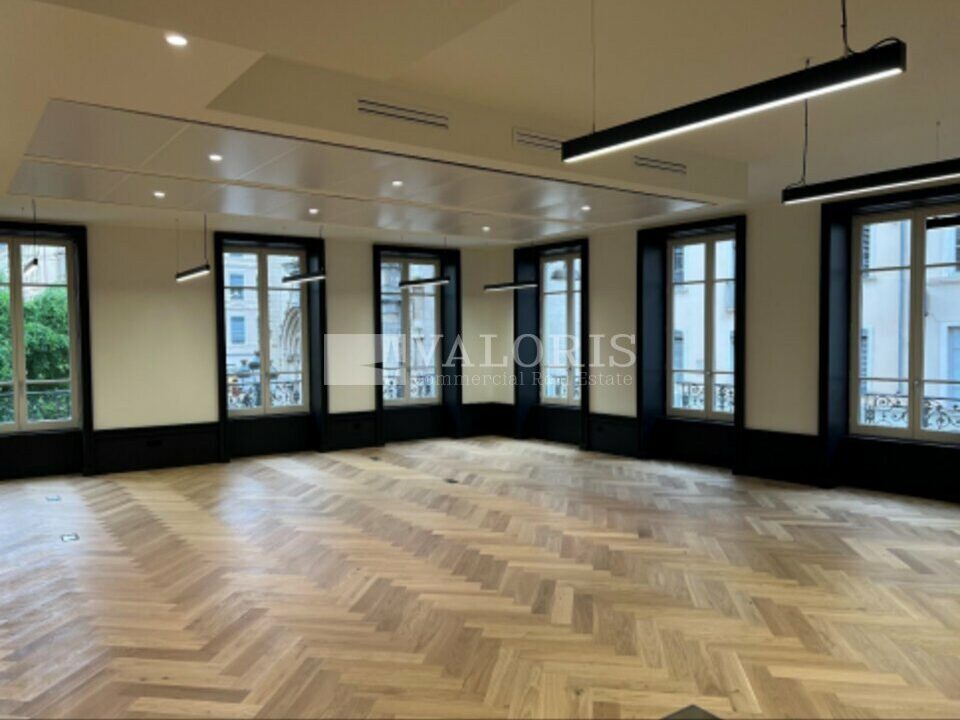 033307097_69_009620_8