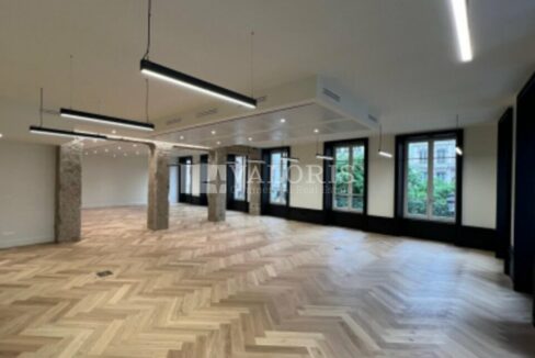 033308096_69_009620_9