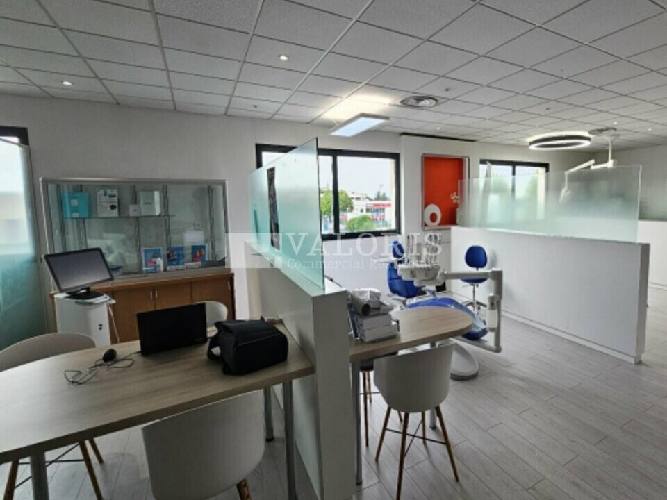 036705506_69_009123_3