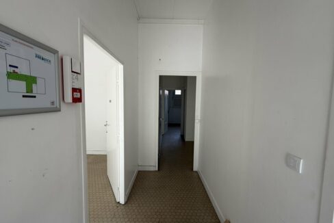 352160049_69_009846_3