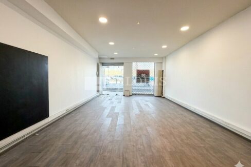 455489423_69_009546_5