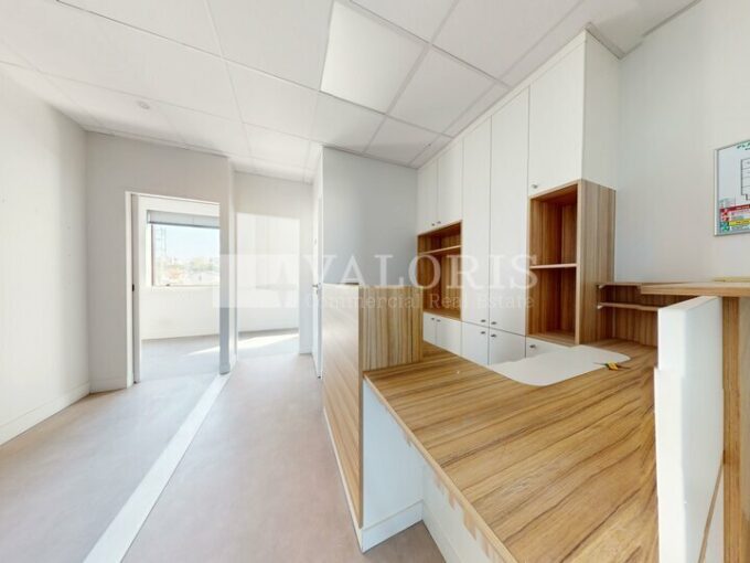 Bureau de 138m&sup2; à la location