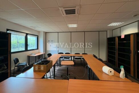 523857732_69_009448_2