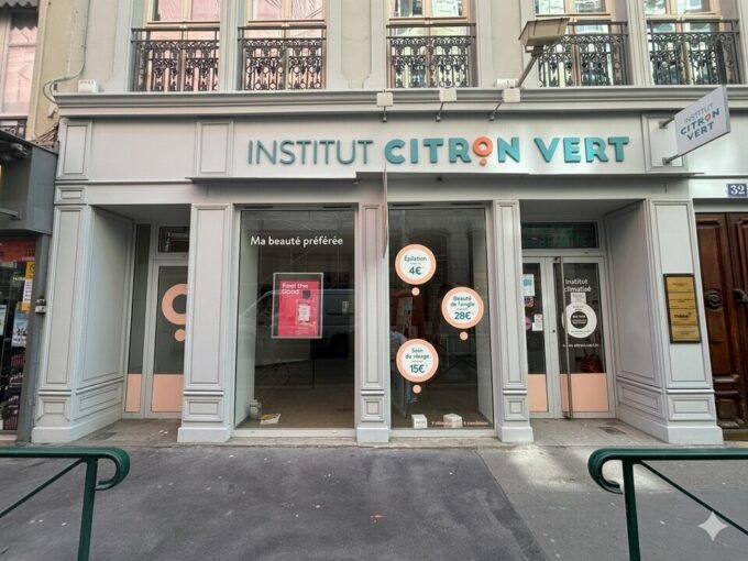 Commerce de 130m&sup2; à la vente