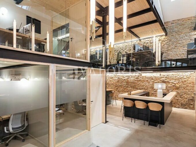 Bureau de 283m&sup2; à la location