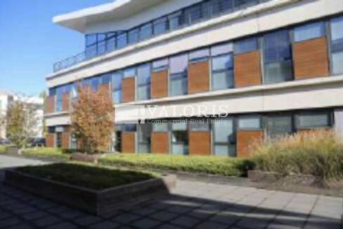 808049761_69_006695_1