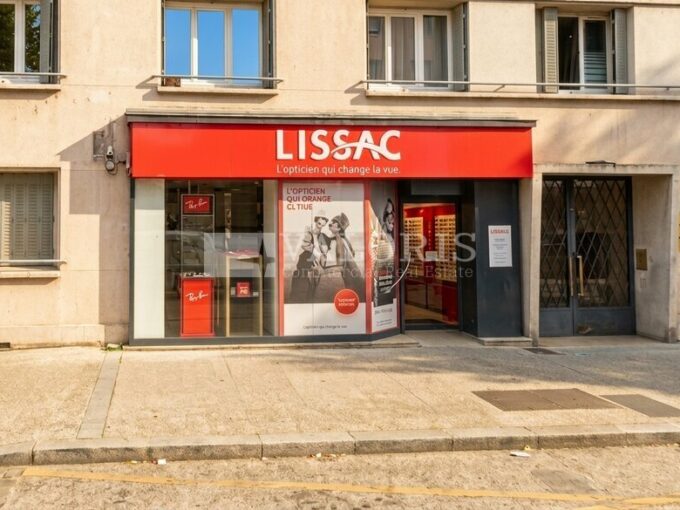 Commerce de 62m&sup2; à la location