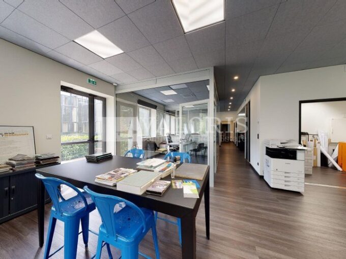 Bureau de 167m&sup2; à la vente