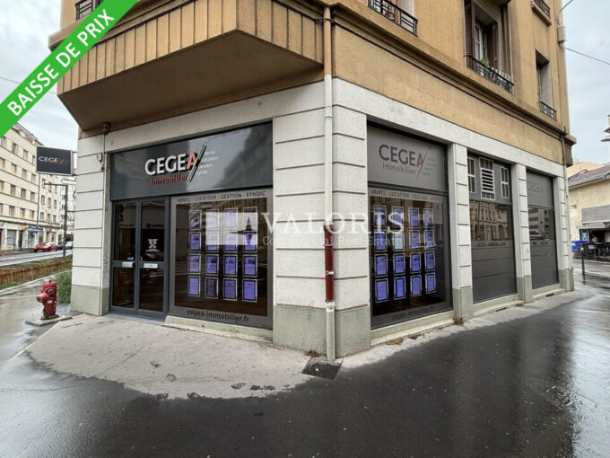 Commerce de 56m&sup2; à la location