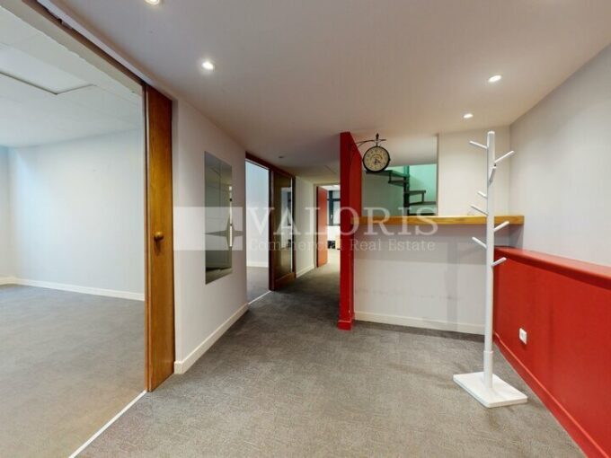 Bureau de 175m&sup2; à 309m&sup2; à la vente