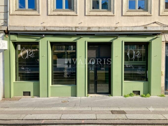 Commerce de 167m&sup2; à la vente