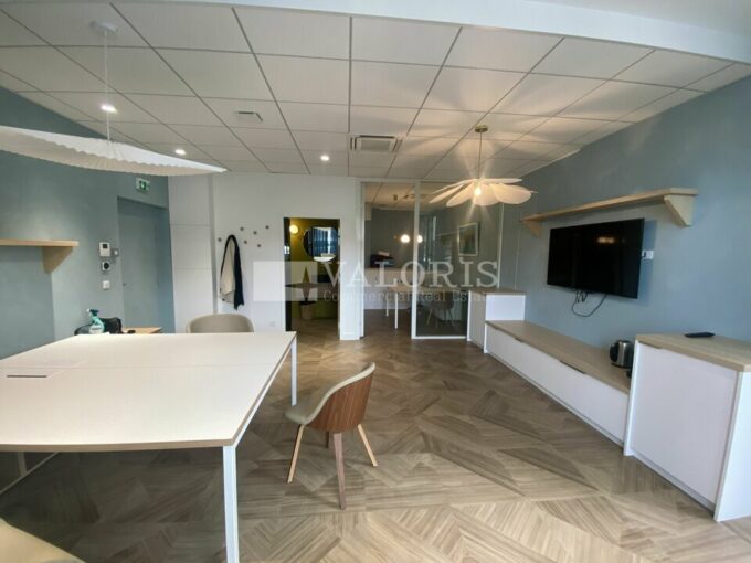Bureau de 45m&sup2; à la location