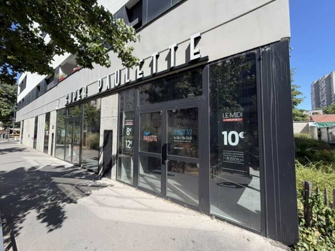 Commerce de 173m&sup2; à la location