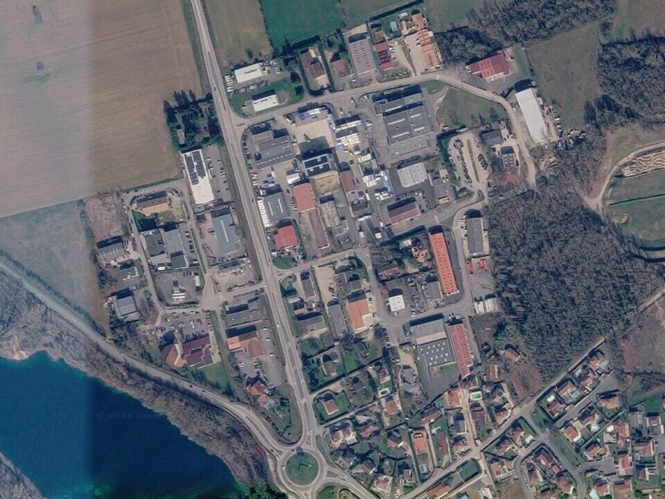 963567633_38_000953_2
