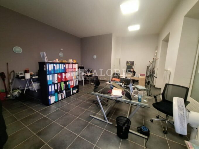 Bureau de 51m&sup2; à la location