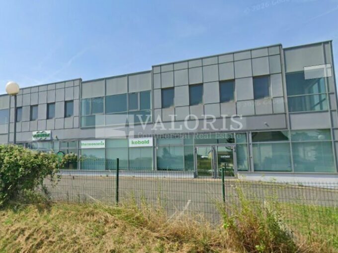 Commerce de 390m&sup2; à la location